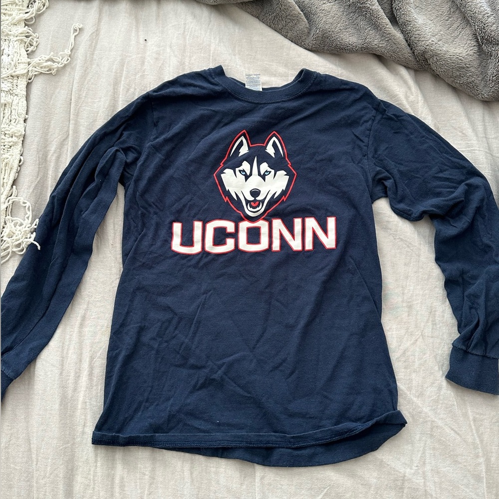 uconn long sleeve tshirt